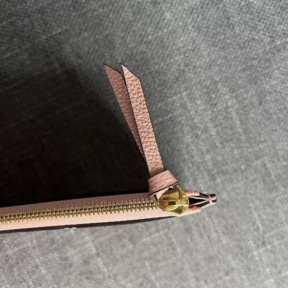 Louis Vuitton Felicie monogram empreinte zippy pouch Rose poudre - Picture 5 of 7